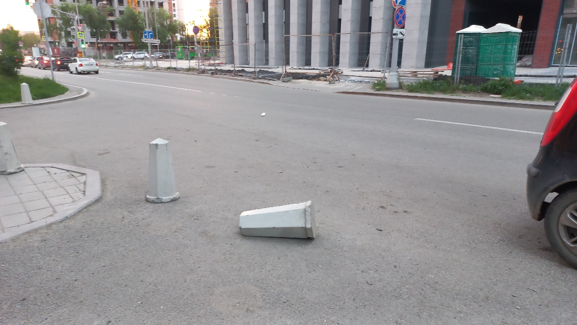 Бетонные столбики в Екатеринбурге